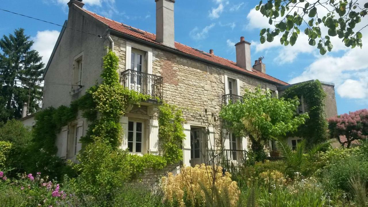 Maison D'Hotes Des Perrieres Dijon Bagian luar foto